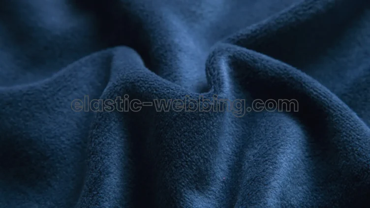 kelebihan bahan polyester